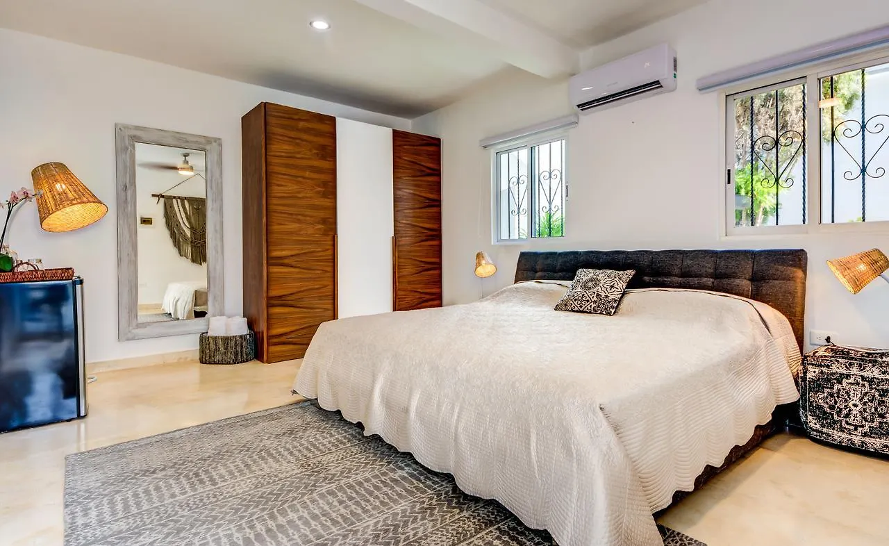 Nomad Deluxe Apartment Playa del Carmen 0*,